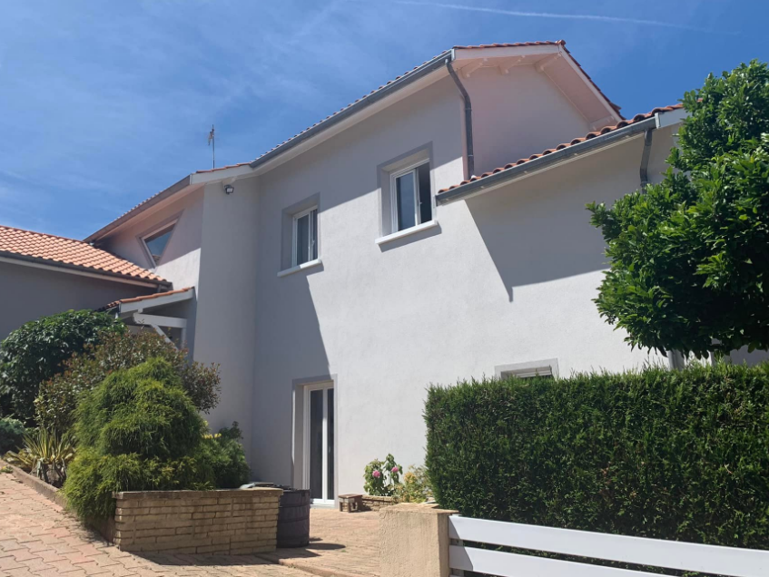 photo exemple facade rénovée par un facadier